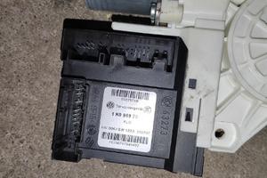 Motorino vetro ant sx VOLKSWAGEN GOLF 5 del 2007