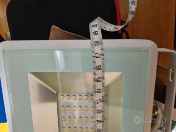 Faretto led da esterno 30 watt