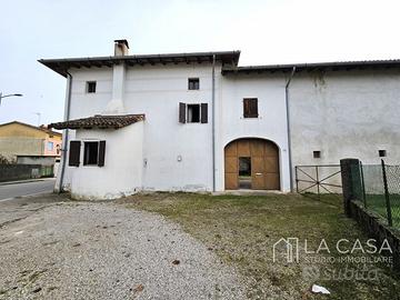 Casa a schiera a San Giorgio della Richinvelda (PN