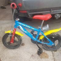 bici donna e bambino