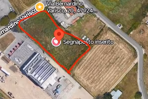 Terreno commerciale a Rimini