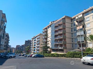 Immobiliare group.vagliasindi/v. modena signorile