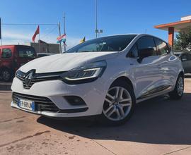 Renault clio moschino 0.9 gpl