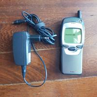 telefono cellulare vintageNokia 7110