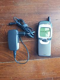 telefono cellulare vintageNokia 7110