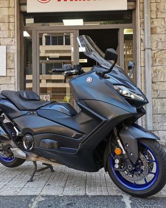 Yamaha T Max 560