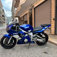 Yamaha r6 - 2002