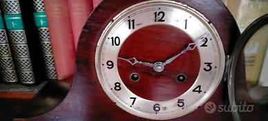 Orologio a pendolo,  1940    cappello di napoleone