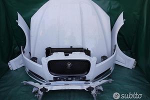 RANGE ROVER Sport 4 Parte anteriore completa della