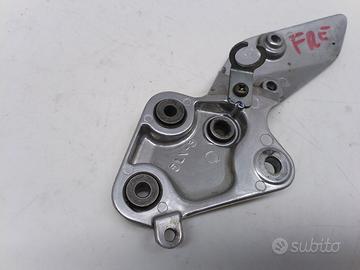 -Protezione pedana Dx Yamaha FZS Fazer 1000