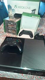 XBOX ONE + 2 Joypad + Cuffia + 12 Giochi