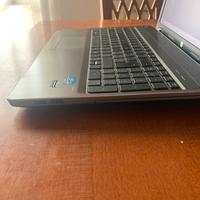 Pc portatile hp con i5. 8 gb ram ssd