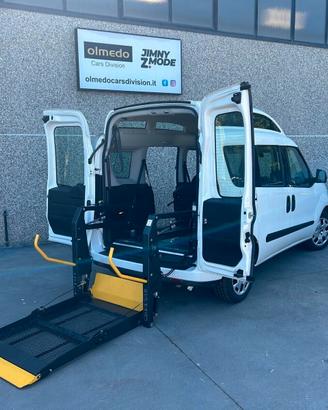 Fiat Doblò TRASPORTO DISABILI Tetto alto