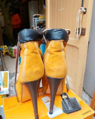 scarpe stile Timberland con tacco 12