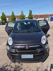 Fiat 500L pop star