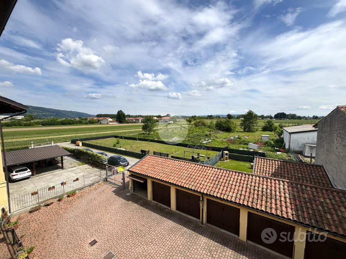 Apartment in Ivrea, Torino - Vista 4
