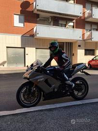 Moto Kawasaki 636 anno 2005