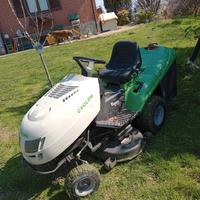 trattorino tagliaerba 