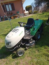 trattorino tagliaerba 