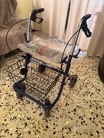 Deambulatore in alluminio