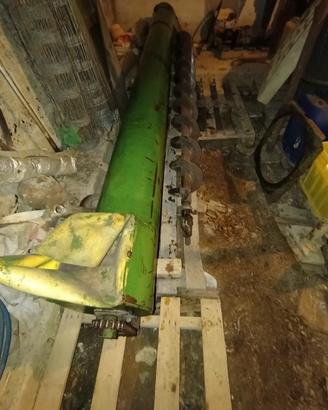 Tubo di scarico mietitrebbia