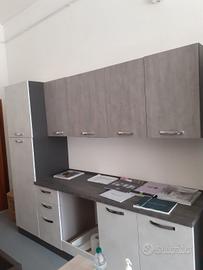 Arredamento cucina soggiorno camera ponte 