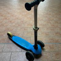 Monopattino 3 ruote per bambini  2-4 anni