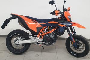 Ktm 690 SMC supermoto