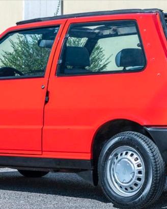 Fiat uno folk moretti leggi annuncio