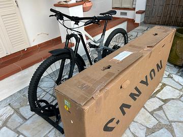 CANYON Spectral yung hero x ragazzo