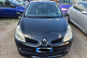 Renault Clio 1.2 16V 5 porte Confort