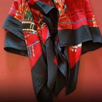 foulard nero e rosso stile etnico 100% Seta