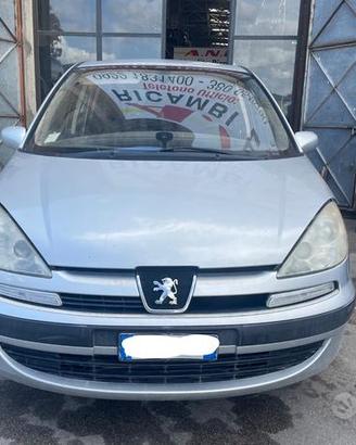Ricambi Peugeot 807 2.0 HDi 107cv del 2006