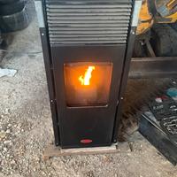 Stufa a pellet FlumenFire