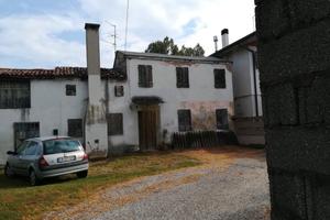 Terreno più casa rurale