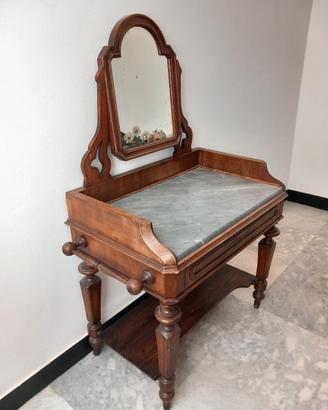 toiletta antica 