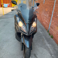 Scooter kymco 300i abs,downtown