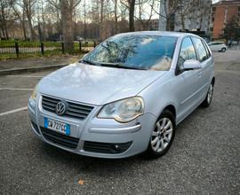 Volkswagen Polo 1.4 5P Comfortline Bifuel G