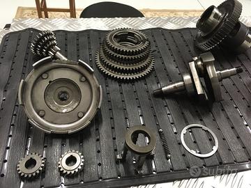 Ricambi seminuovi per vespa / ape 50