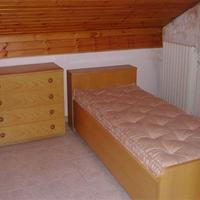 2 Camere singole  in Abete chiaro