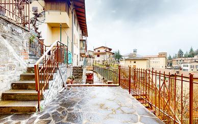 APPARTAMENTO CON VISTA PANORAMICA A CASTEL D'AIANO