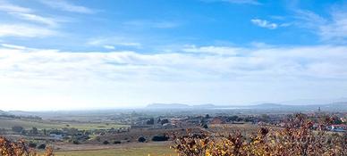 Villetta trilivelli caposchiera panoramica