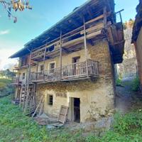 RHEMES-SAINT-GEORGES Frazione Sarral