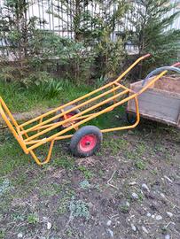 carrello per balle di fieno 