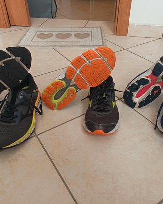 3 paia di scarpe mizzuno  n. 42.5