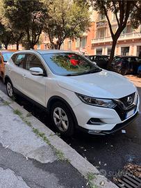 Nissan Qashqai 1.3 DIG-T Business