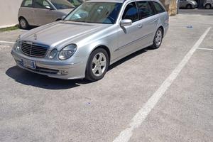 Mercedes station wagon