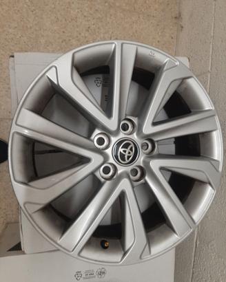 Cerchi originali toyota chr ultimo modello
