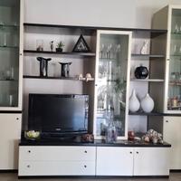 Mobile sala e divano