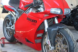 Ducati 748 2002